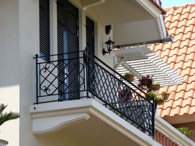Chọn lan can sắt nghệ thuật phải cân nhắc tới kiến trúc công trình