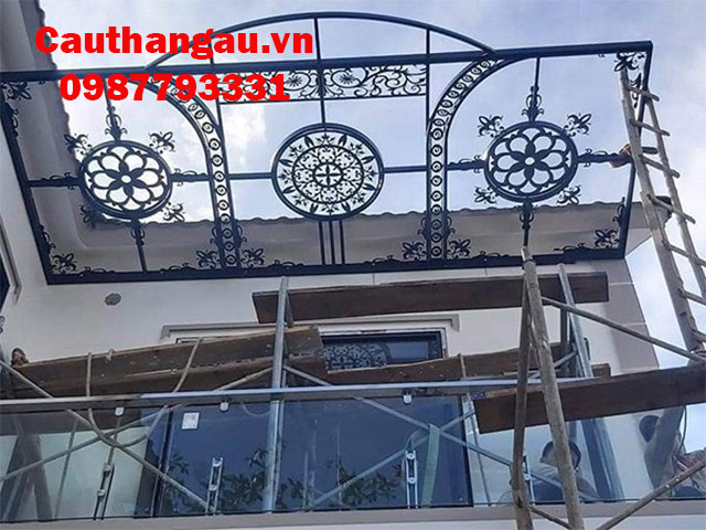 Tốp những mẫu mái kính cường lực đẹp tại Hà Nội