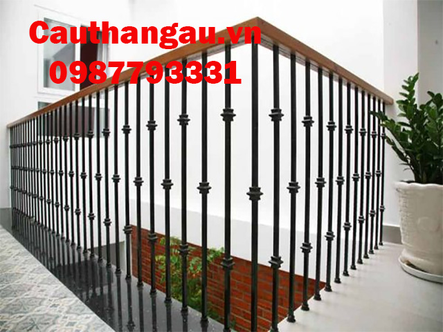 lan can ban công sắt mỹ thuật nghệ thuật tại gia long biên hà nội