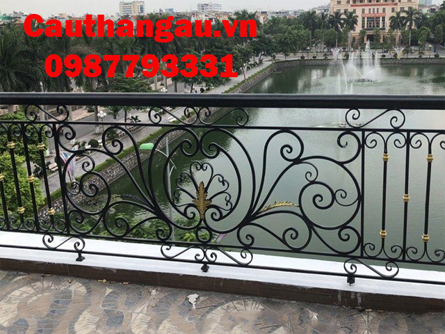 lan can ban công sắt mỹ thuật nghệ thuật tại gia long biên hà nội