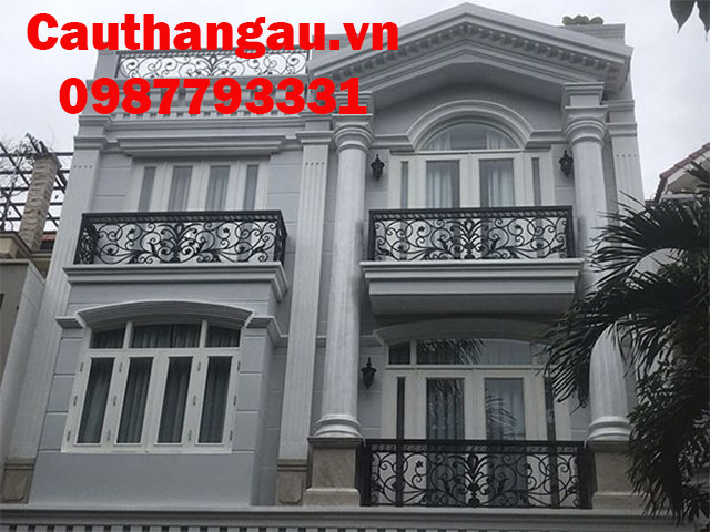 Rất nhiều mẫu lan can ban công nghệ thuật được Cầu Thang Âu thi công hoàn hảo