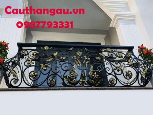 Ban công sắt nghệ thuật mấu CTA-B01