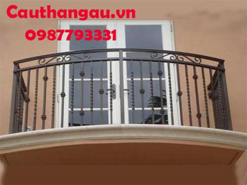 Ban công sắt nghệ thuật mấu CTA-B17