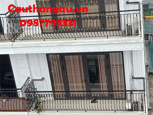 Ban công sắt mỹ thuật đẹp tại hà nôi