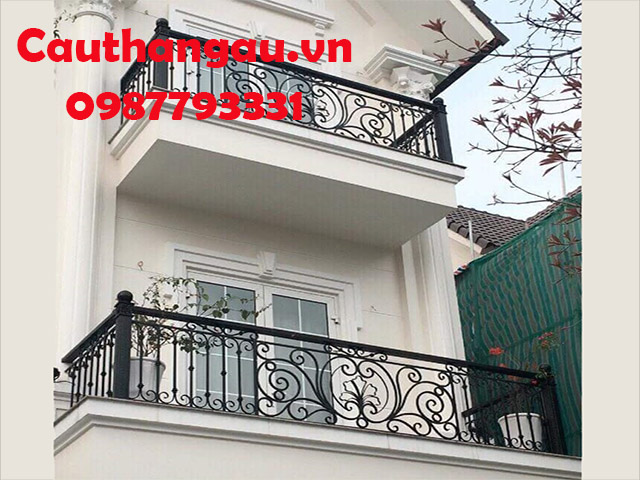 Ban công sắt mỹ thuật chất lượng cao bền bỉ Thanh Xuân Mẫu CTA-B30