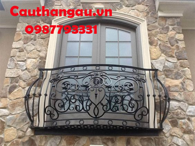 Ban công sắt mỹ thuật chất lượng cao bền bỉ Thanh Xuân Mẫu CTA-B40