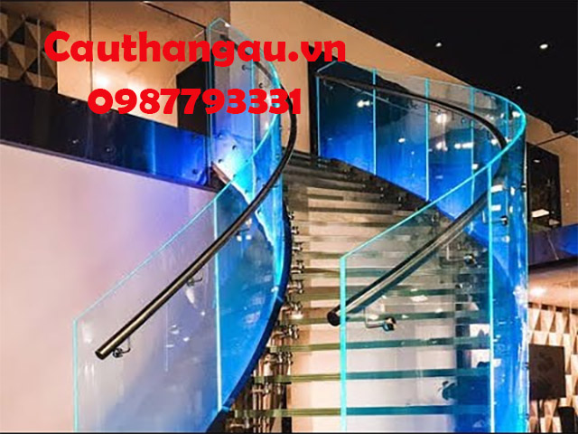 Cầu thang kính 1