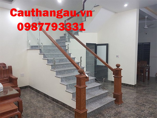 cầu thang kính cường lược đẹp uy tín tại Hà Nội