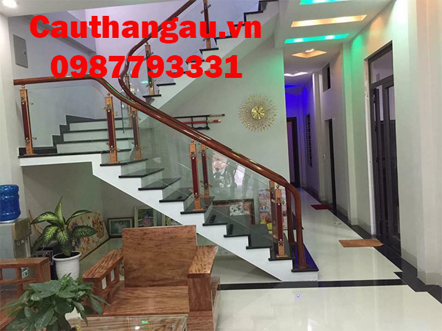 cầu thang kính cường lược đẹp uy tín tại Hà Nội
