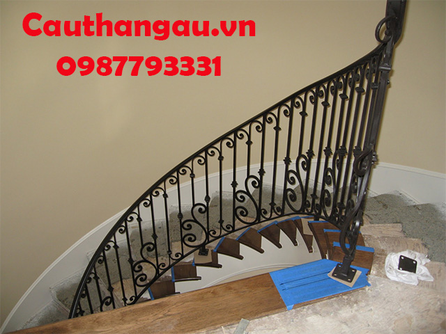 Cầu thang sắt mỹ thuật giá rẻ uy tín tại Hà Nội mẫu CTA-T84