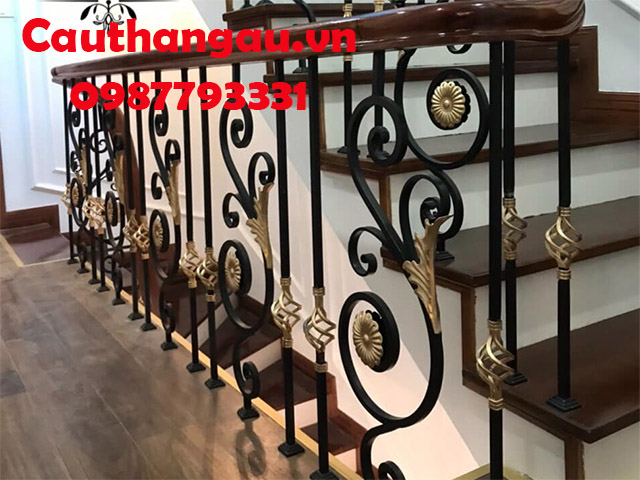 Cầu thang sắt mỹ thuật tân cổ điển giá rẻ mẫu CTA-T89