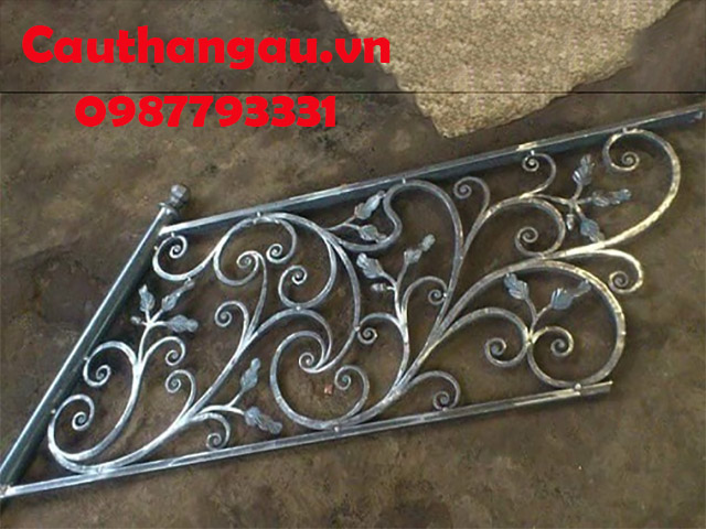 Cầu thang sắt mỹ thuật đẹp hút hồn giá rẻ mẫu CTA-T32