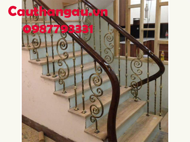 Cầu thang sắt nghệ thuật giá rẻ tại Hà Nội
