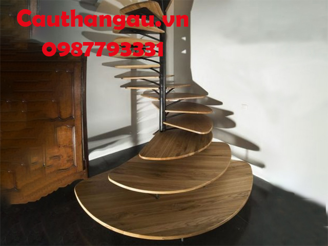 Cầu thang xoăn ốc đẹp tại hà nội