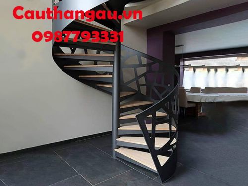 Cầu thang xoắn ôc xương sắt mấu CTA-XC07