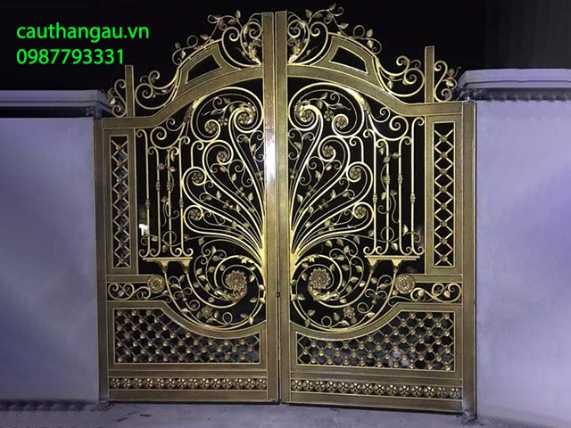 cửa cổng sắt nghệ thuật 2 cánh đẹp giá rẻ tại hà nội