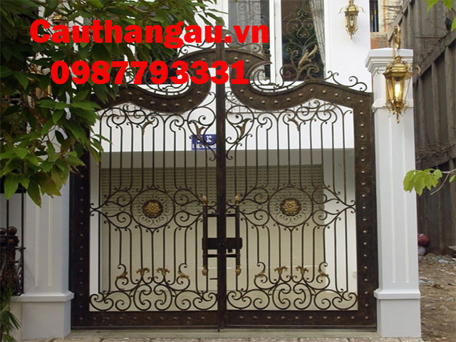 Cửa cổng sắt nghệ thuật đậm nét văn hóa Nga mẫu CTA-C76