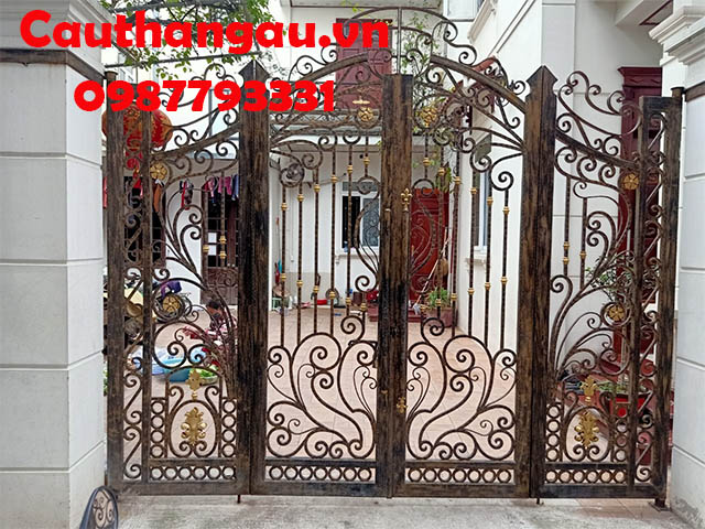 Cửa cổng sắt mỹ thuật họa tiết đúc gang Mẫu CTA- C25