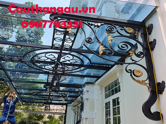 Mái kính khung sắt nghệ thuật giá rẻ mẫu CTA-M09