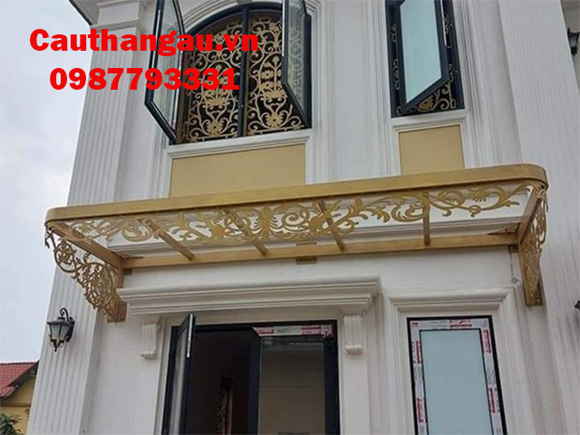 Thi công mái kính cường lực đẹp dành cho biệt thự tại Hà Nội