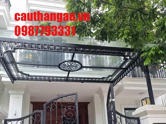 Mai-kinh-khung-sat-nghe-thuat-tai-ha-noi