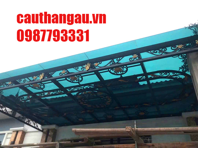 Mai-kinh-khung-sat-nghe-thuat-tai-ha-noi