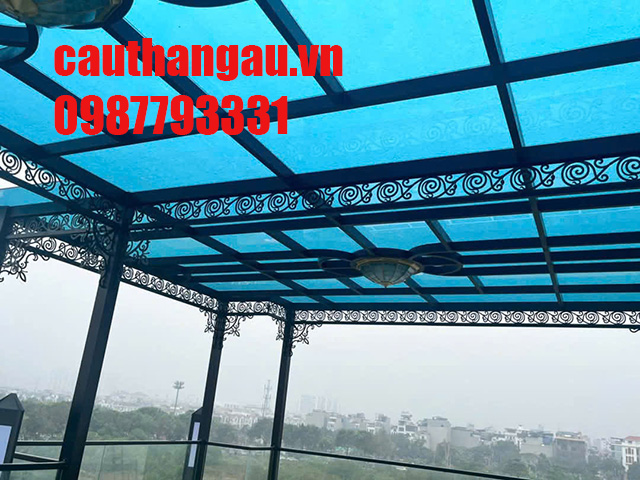 Mai-kinh-khung-sat-nghe-thuat-tai-ha-noi