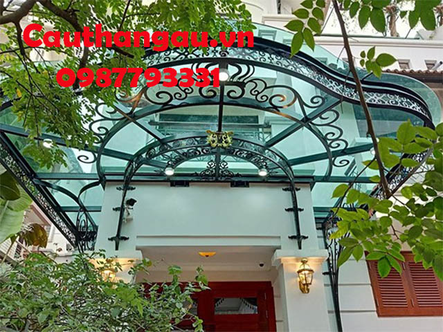 Mái kính nghệ thuật khung sắt Mái kính nghệ thuật khung sắt