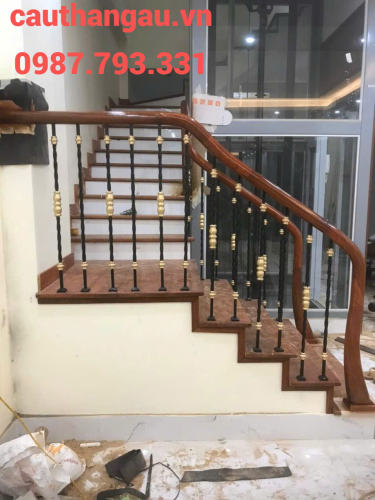  6 LÍ DO KHIẾN CẦU THANG SẮT MỸ NGHỆ TRỞ THÀNH XU HƯỚNG TRONG THIẾT KẾ NỘI THẤT