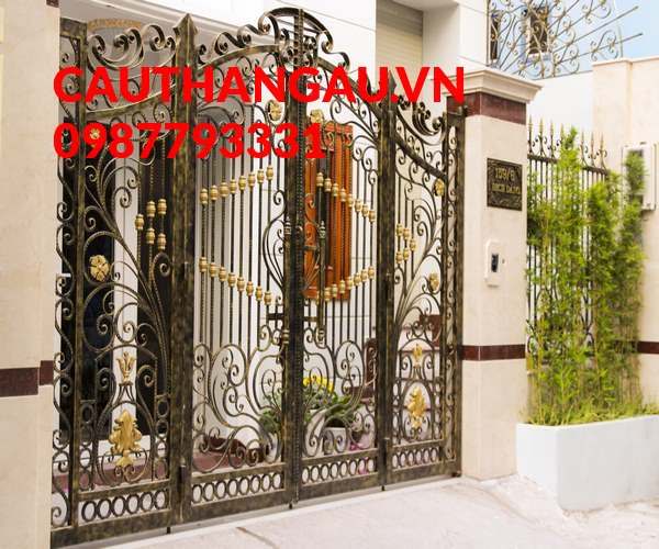 Nghệ thuật cắt CNC tạo thiết kế cổng sắt đẹp bắt mắt